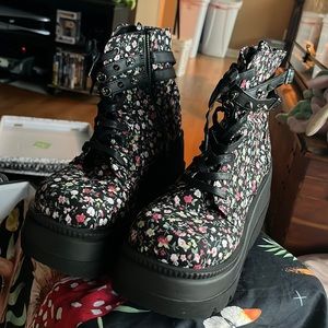 Demonia Shaker - 52ST Ankle Boots